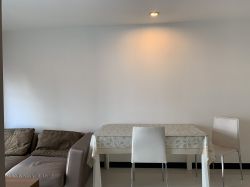 ปล่อยเช่า! Voque Sukhumvit 16 ในราคาเพียง 30,000 บาท/เดือน 2 ห้องนอน 2 ห้องน้ำ 70 ตรม. เฟอร์นิเจอร์ครบพร้อมเข้าอยู่ (ต่อรองราคาได้)