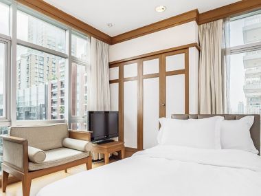For rent at Grand Langsuan 2 Bedroom 2 Bathroom 50,000/month Fully furnished