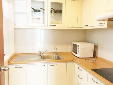 For rent at Grand Langsuan 2 Bedroom 2 Bathroom 50,000/month Fully furnished