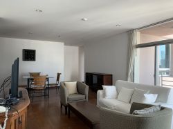For rent at Grand Langsuan 3 Bedroom 2 Bathroom 70,000/month Fully furnished
