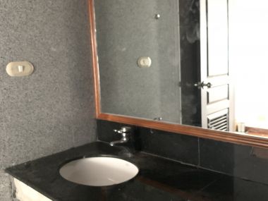 For rent at Grand Langsuan 3 Bedroom 2 Bathroom 70,000/month Fully furnished