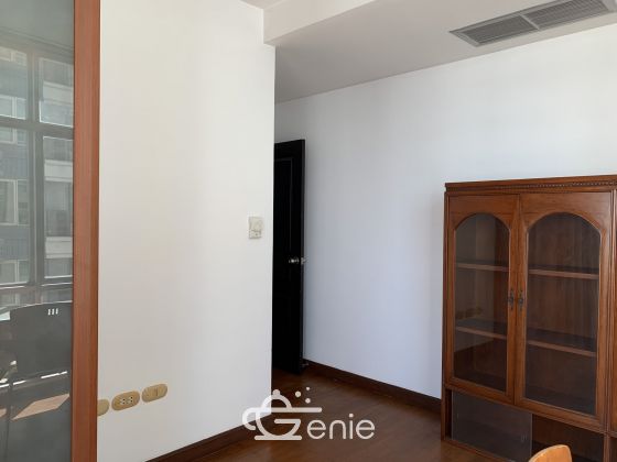 For rent at Grand Langsuan 3 Bedroom 2 Bathroom 70,000/month Fully furnished