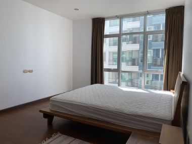 For rent at Grand Langsuan 3 Bedroom 2 Bathroom 70,000/month Fully furnished