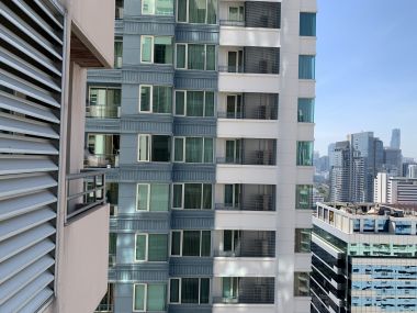 For rent at Grand Langsuan 3 Bedroom 2 Bathroom 70,000/month Fully furnished