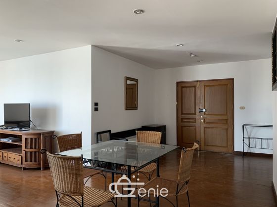 For rent at Grand Langsuan 3 Bedroom 2 Bathroom 70,000/month Fully furnished