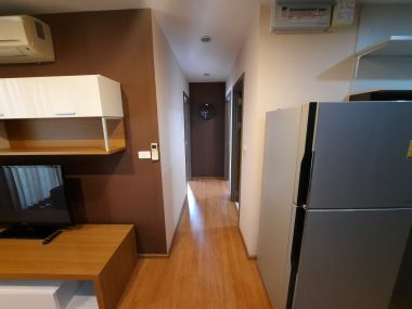 ** Super Deal! ** For sale with tenant 5.5M Transfer50/50 The Base Sukhumvit 77 2 Bedroom 2 bathroom Fully furnished (P-00151)