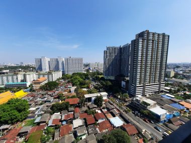 ** Super Deal! ** For sale with tenant 5.5M Transfer50/50 The Base Sukhumvit 77 2 Bedroom 2 bathroom Fully furnished (P-00151)