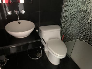 For Rent! at Urbana Langsuan 2 Bedroom 2 Bathroom 50,000THB/Month Fully furnished