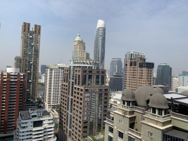 For Rent! at Urbana Langsuan 2 Bedroom 2 Bathroom 85,000THB/Month Fully furnished