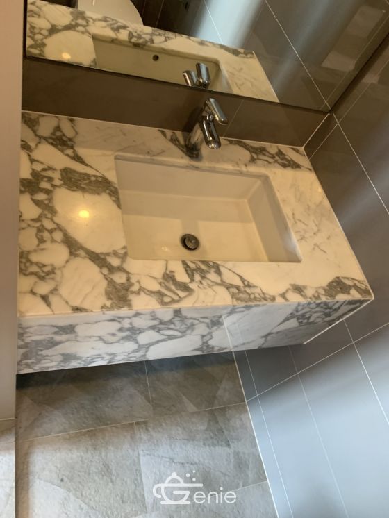 For rent New Luxury Condo Q Chidlom Phetchaburi 1 Bed 1 Bath