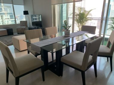 For rent at Q Langsuan 3 Bedroom 3 Bathroom 135,000THB/month Fully furnished