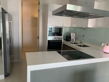 For rent at Q Langsuan 3 Bedroom 3 Bathroom 135,000THB/month Fully furnished