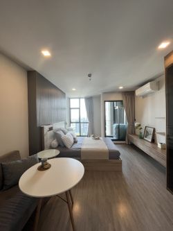 For rent at Rhythm Ekamai Type Studio 1 Bathroom 23.,000THB/Month Fully furnished