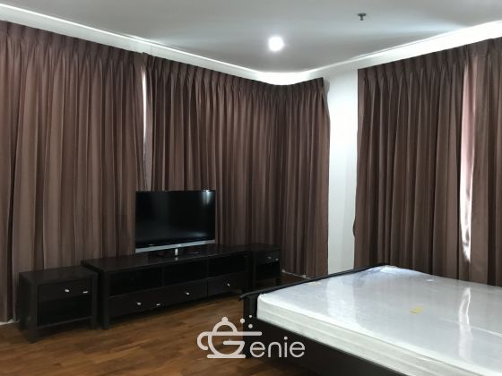 For rent at Baan Siri 24 3 Bedroom 3 Bathroom 80,000THB/Month Fully furnished