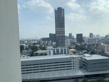 For rent at Ideo Mobi Sukhumvit 81 Type 2 Bedroom 1 Bathroom size 43 sqm. 19,000THB/month Fully furnished