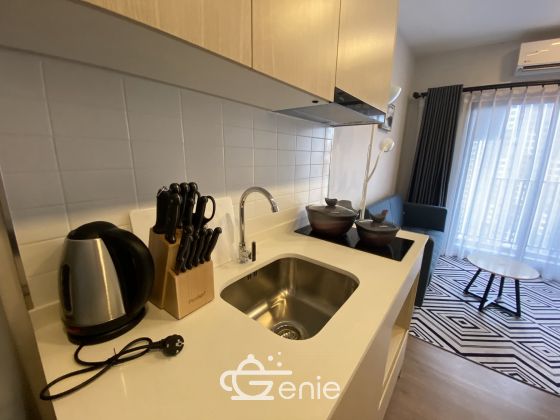 Metris Rama 9-Ramkhamhaeng 1 bedroom (Pet Friendly) has many rooms.