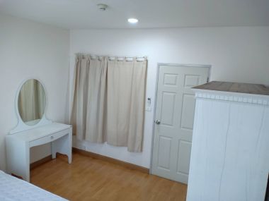 Condo for rent Life@Ratchada Ladprao 36 MRT Lat Phrao, big room, very cheap price