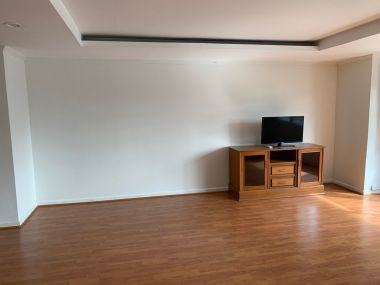 คอนโดให้เช่า The Waterford Park Sukhumvit 53 เพียง 45,000บาท/เดือน 3 ห้องนอน 2 ห้องน้ำ 182ตรม. ห้องใหญ่อยู่สบาย ใกล้ BTS ทองหล่อ เฟอร์นิเจอร์ครบพร้อมเข้าอยู่