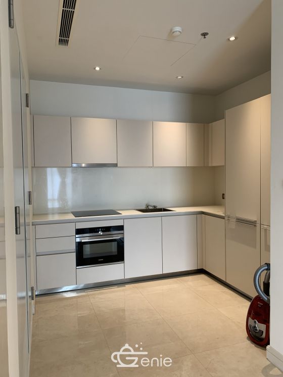 For rent at Magnolias Ratchadamri Boulevard 2 Bedroom 2 Bathroom 105,000THB/month Fully furnished