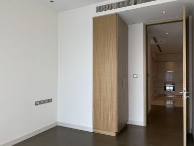 For rent at Magnolias Ratchadamri Boulevard 2 Bedroom 2 Bathroom 105,000THB/month Fully furnished