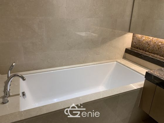 For rent at Magnolias Ratchadamri Boulevard 2 Bedroom 2 Bathroom 105,000THB/month Fully furnished
