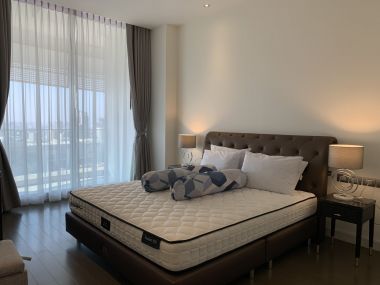 For rent at Magnolias Ratchadamri Boulevard 2 Bedroom 2 Bathroom 105,000THB/month Fully furnished