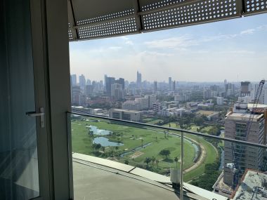 For rent at Magnolias Ratchadamri Boulevard 2 Bedroom 2 Bathroom 105,000THB/month Fully furnished