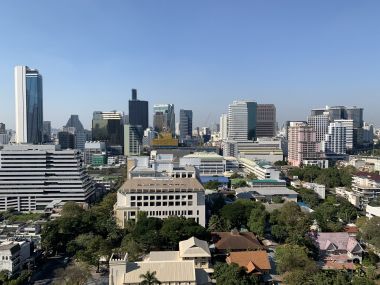 For rent at Urbana Langsuan 1 Bedroom 1 Bathroom 35,000THB/month Fully furnished