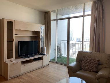 For rent at Urbana Langsuan 1 Bedroom 1 Bathroom 35,000THB/month Fully furnished