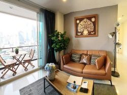 Wish @ Samyan, 2Bed, Corner unit, Stunning view & decors, for sell & Rent by owner.