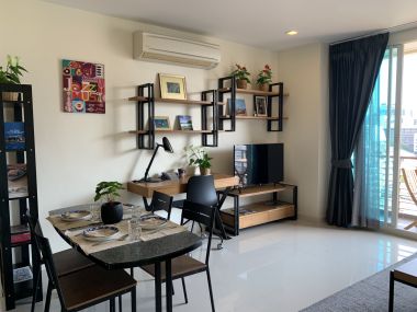 Wish @ Samyan, 2Bed, Corner unit, Stunning view & decors, for sell & Rent by owner.