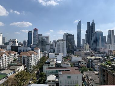 Wish @ Samyan, 2Bed, Corner unit, Stunning view & decors, for sell & Rent by owner.