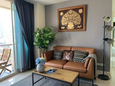 Wish @ Samyan, 2Bed, Corner unit, Stunning view & decors, for sell & Rent by owner.