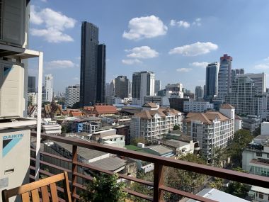 Wish @ Samyan, 2Bed, Corner unit, Stunning view & decors, for sell & Rent by owner.