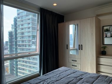 Wish @ Samyan, 2Bed, Corner unit, Stunning view & decors, for sell & Rent by owner.