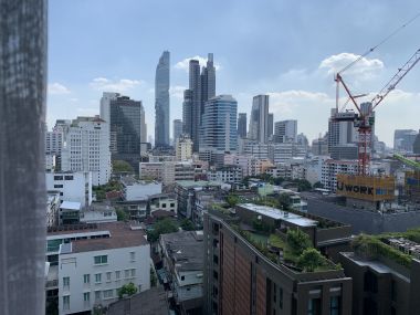 Wish @ Samyan, 2Bed, Corner unit, Stunning view & decors, for sell & Rent by owner.