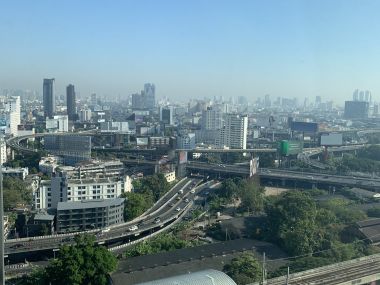 IDEO Verve ราชปรารภ 2 นอน ชั้น 24 แต่งสวย วิวสุดยอด ถูกสุดใน 3 โลก เจ้าของให้เช่าเอง ติดแอร์พอร์ทลิงค์ราชปรารภ เพียง 60 เมตร และห่างจากตลาดประตูน้ำเพียง 500 เมตร