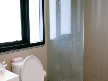 FOR RENT!! Condolette Light Convent condo 42.44 sq.m 5FL Fully furnish