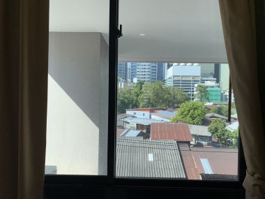 FOR RENT!! Condolette Light Convent condo 42.44 sq.m 5FL Fully furnish