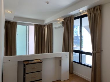 FOR RENT!! Condolette Light Convent condo 42.44 sq.m 5FL Fully furnish