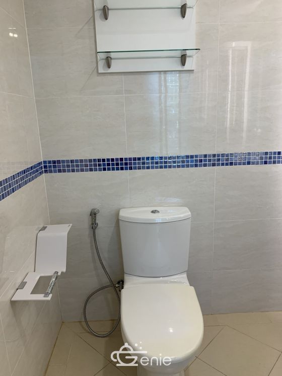 HOT++ For sale/rent at Life Sukhumvit 67 Sale 9,500,000 THB 2 Bedroom 2 Bathroom 36,000THB/month Fully furnished