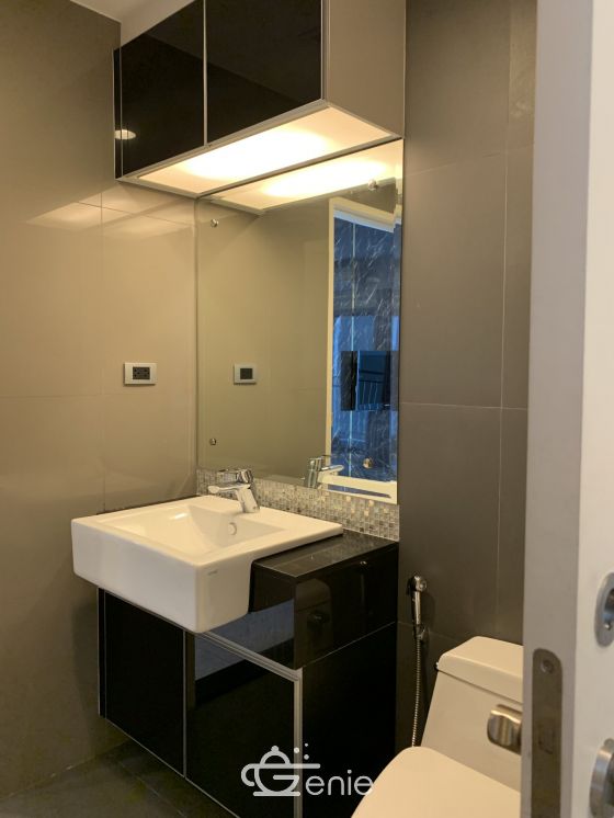 For rent at The Crest Sukhumvit 34 1 Bedroom 1 Bathroom 35,000/month Fully furnished