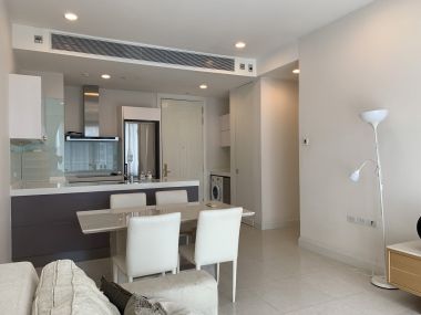 For rent at Q Langsuan 3 Bedroom 3 Bathroom 135, 000THB/month Fully furnishe