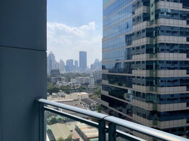 For rent at Q Langsuan 3 Bedroom 3 Bathroom 135, 000THB/month Fully furnishe