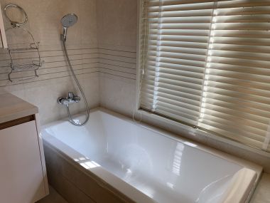 For rent at Q Langsuan 3 Bedroom 3 Bathroom 135, 000THB/month Fully furnishe