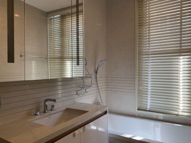 For rent at Q Langsuan 3 Bedroom 3 Bathroom 135, 000THB/month Fully furnishe