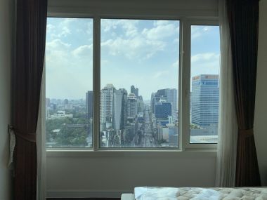 For rent at MANHATTAN CHIDLOM 1 Bedroom 1 Bathroom 30,000THB/month Fully furnished