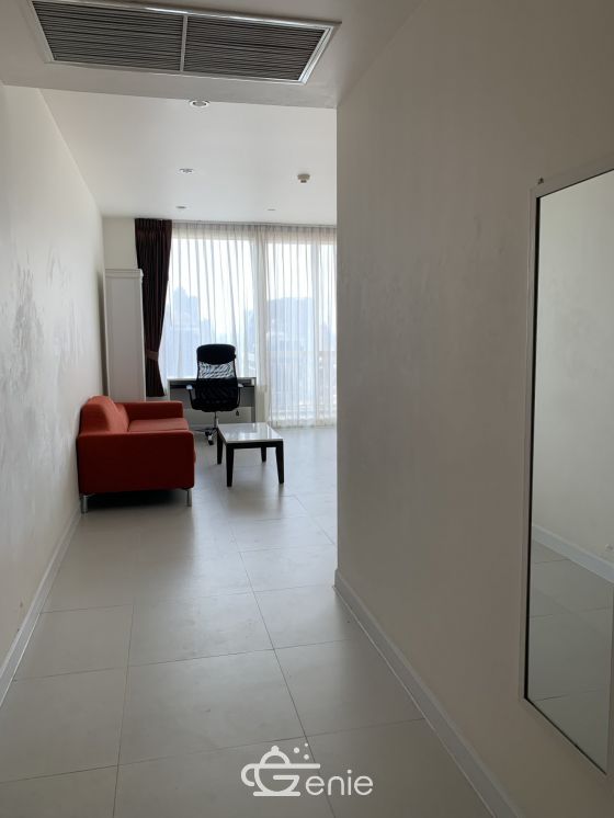 For rent at MANHATTAN CHIDLOM 1 Bedroom 1 Bathroom 30,000THB/month Fully furnished