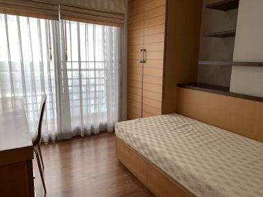 ปล่อยเช่า! Lumpini Suite Sukhumvit 41 ในราคาเพียง 30,000บาท/เดือน 2 ห้องนอน 7241ตรม. ใกล้ BTS พร้อมพงษ์ เฟอร์นิเจอร์ครบพร้อมเข้าอยู่