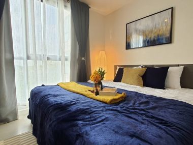 THE EXCEL HIDEAWAY BTS Baring700m. fully furnished